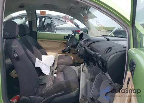 2003 Volkswagen New Beetle Gl z USA, uszkodzony, nr VIN 3VWBK21C23M408988